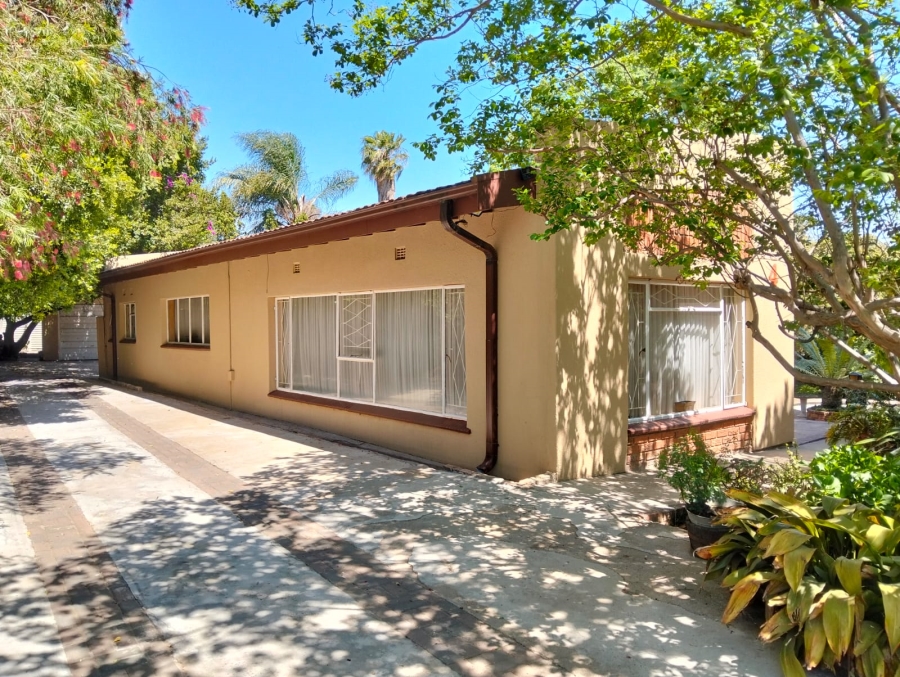 3 Bedroom Property for Sale in Birch Acres Gauteng