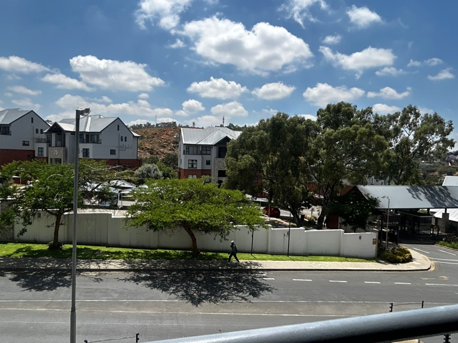 2 Bedroom Property for Sale in Oakdene Gauteng