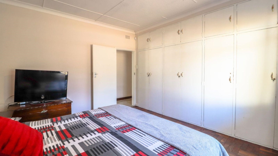4 Bedroom Property for Sale in Savoy Estate Gauteng