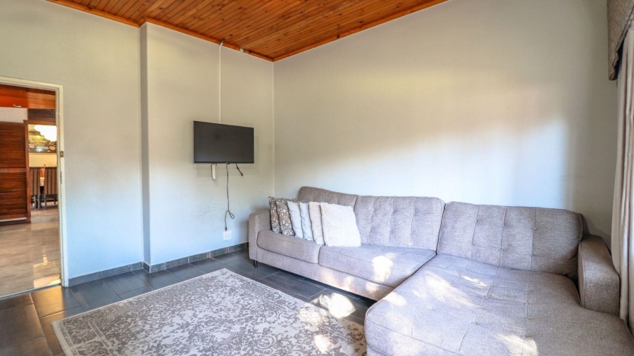 4 Bedroom Property for Sale in Savoy Estate Gauteng