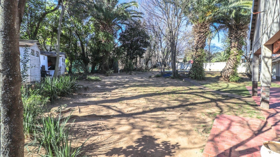4 Bedroom Property for Sale in Savoy Estate Gauteng