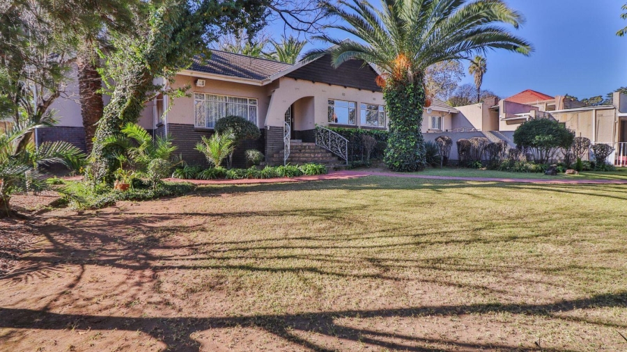 4 Bedroom Property for Sale in Savoy Estate Gauteng