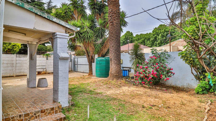 3 Bedroom Property for Sale in Orange Grove Gauteng