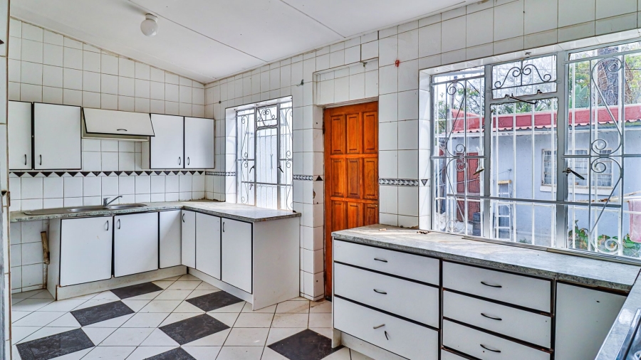 3 Bedroom Property for Sale in Orange Grove Gauteng