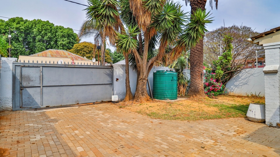 3 Bedroom Property for Sale in Orange Grove Gauteng