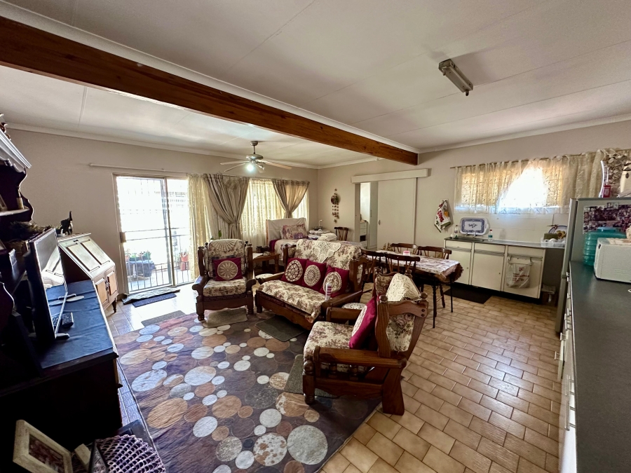 4 Bedroom Property for Sale in Ekklesia Gauteng