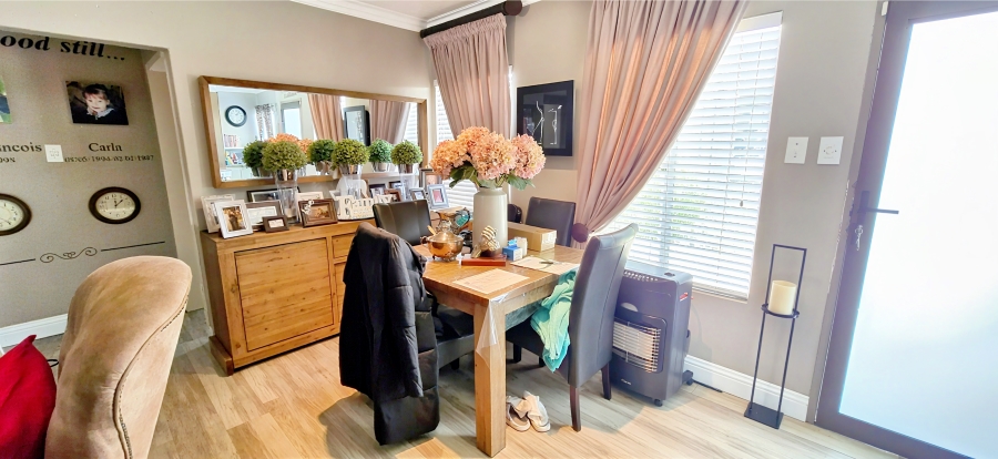 3 Bedroom Property for Sale in Magalieskruin Gauteng