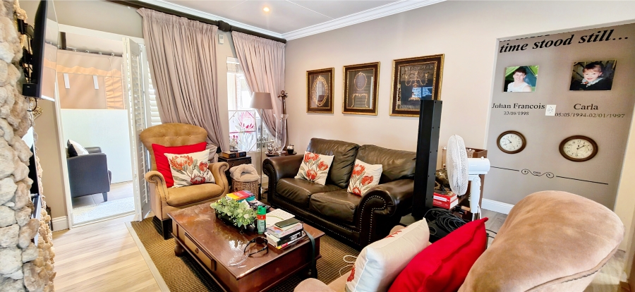 3 Bedroom Property for Sale in Magalieskruin Gauteng