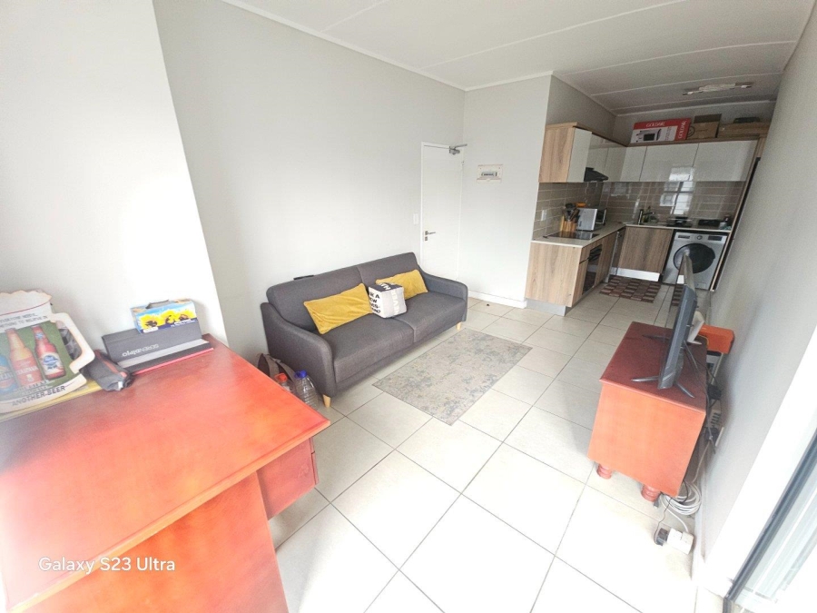 1 Bedroom Property for Sale in Linbro Park Gauteng