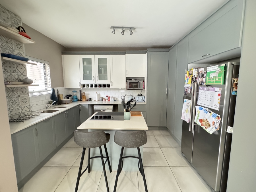 3 Bedroom Property for Sale in Olympus AH Gauteng
