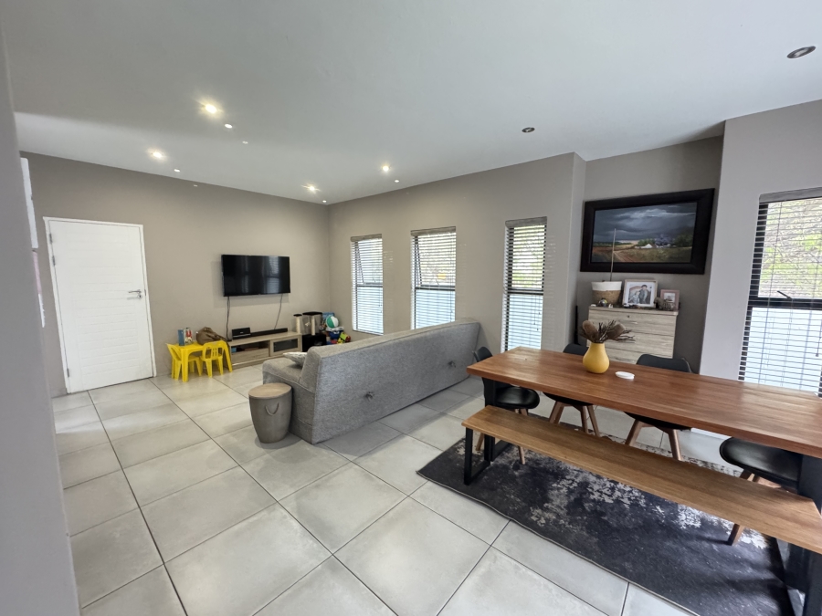 3 Bedroom Property for Sale in Olympus AH Gauteng
