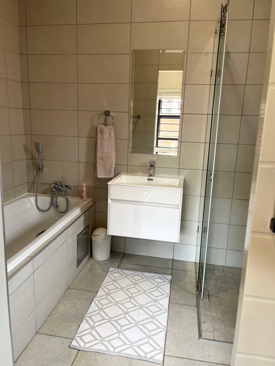 3 Bedroom Property for Sale in Kyalami Hills Gauteng