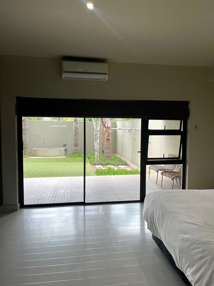 To Let 2 Bedroom Property for Rent in Sandown Gauteng