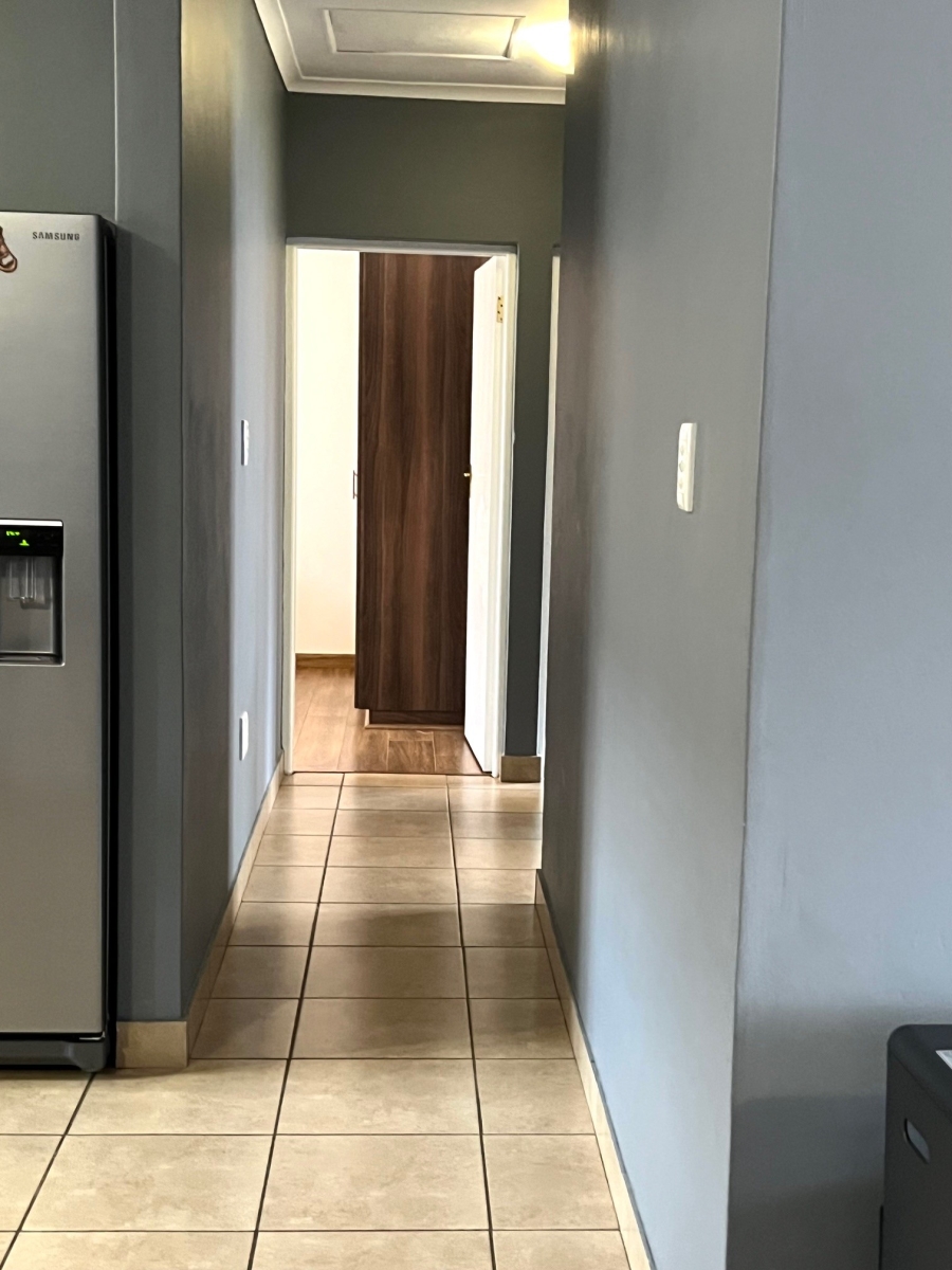 3 Bedroom Property for Sale in Noordwyk Gauteng