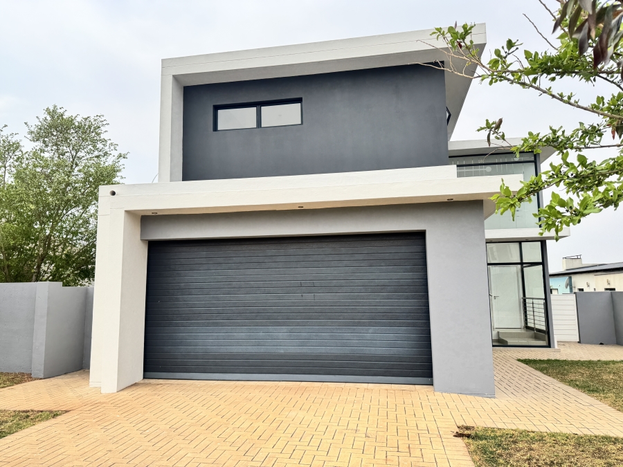 3 Bedroom Property for Sale in Midstream Meadows Gauteng