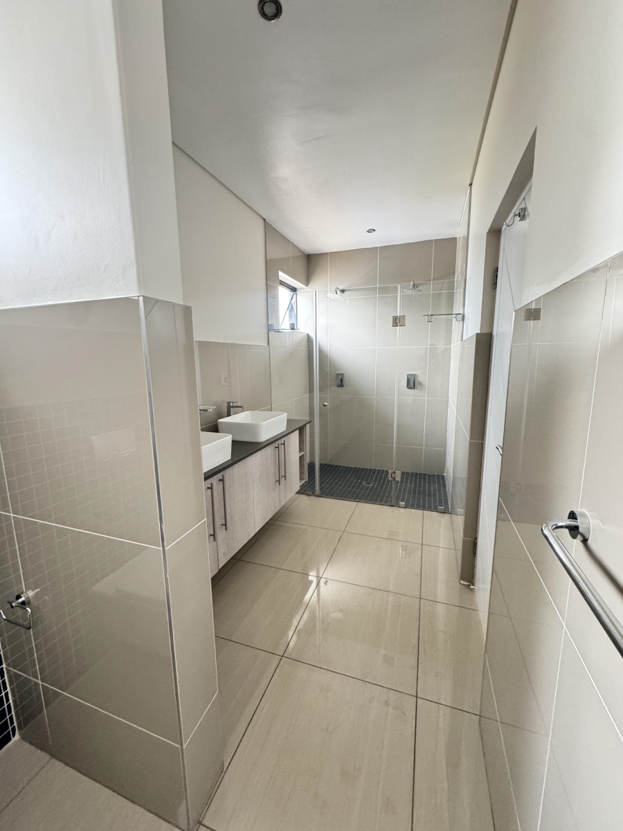 3 Bedroom Property for Sale in Midstream Meadows Gauteng