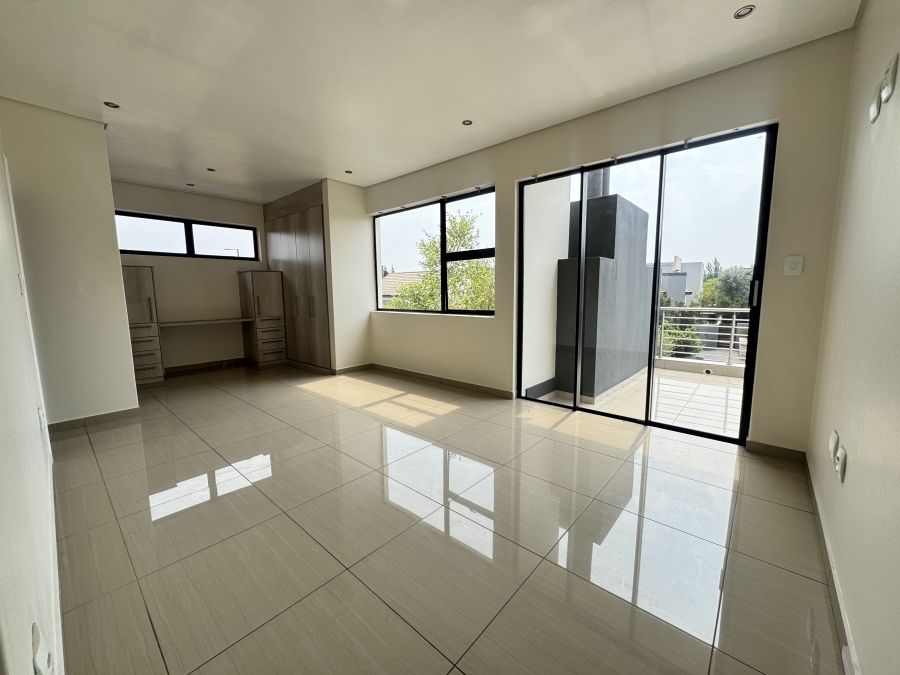 3 Bedroom Property for Sale in Midstream Meadows Gauteng