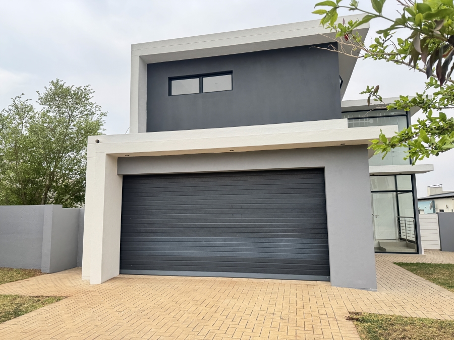 3 Bedroom Property for Sale in Midstream Meadows Gauteng