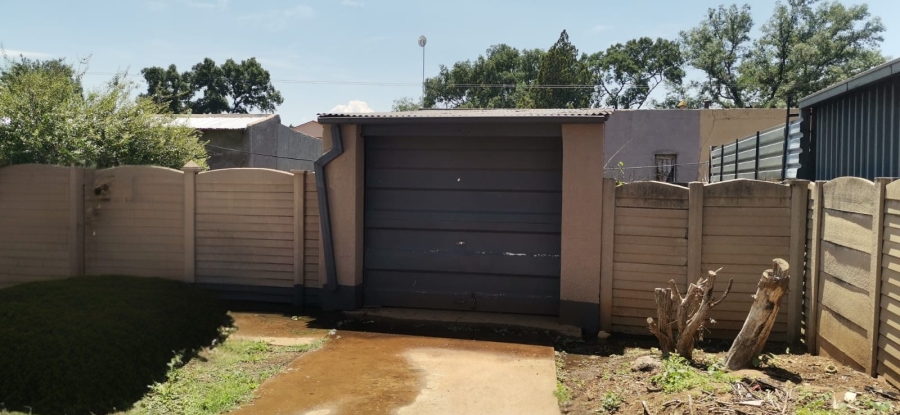 4 Bedroom Property for Sale in Vanderbijlpark CW 3 Gauteng