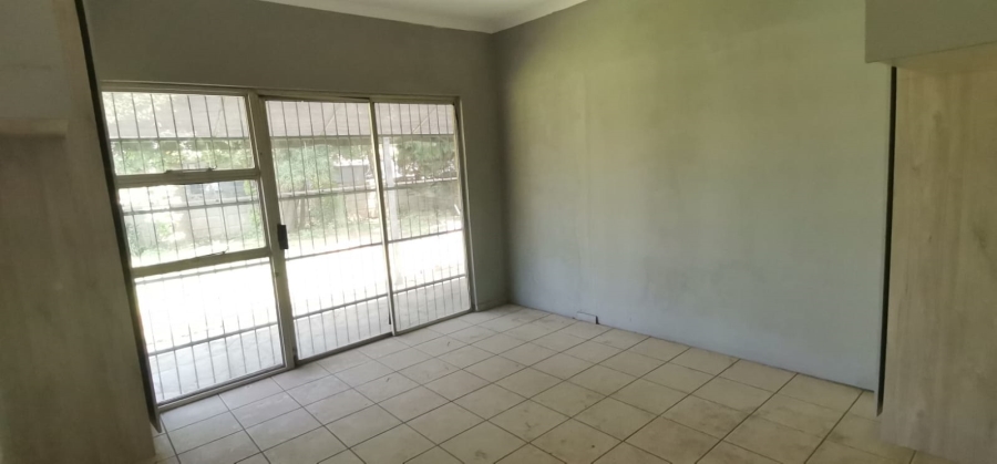 4 Bedroom Property for Sale in Vanderbijlpark CW 3 Gauteng