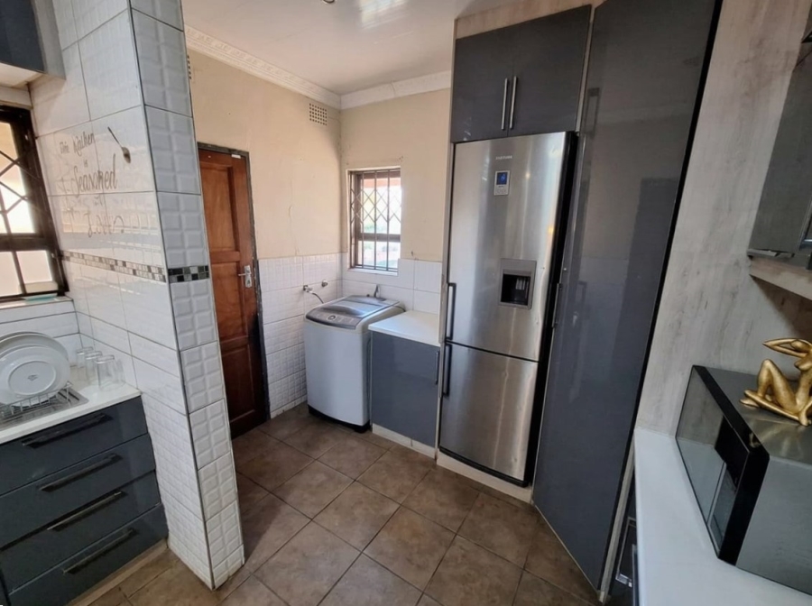 3 Bedroom Property for Sale in Vanderbijlpark SE 6 Gauteng