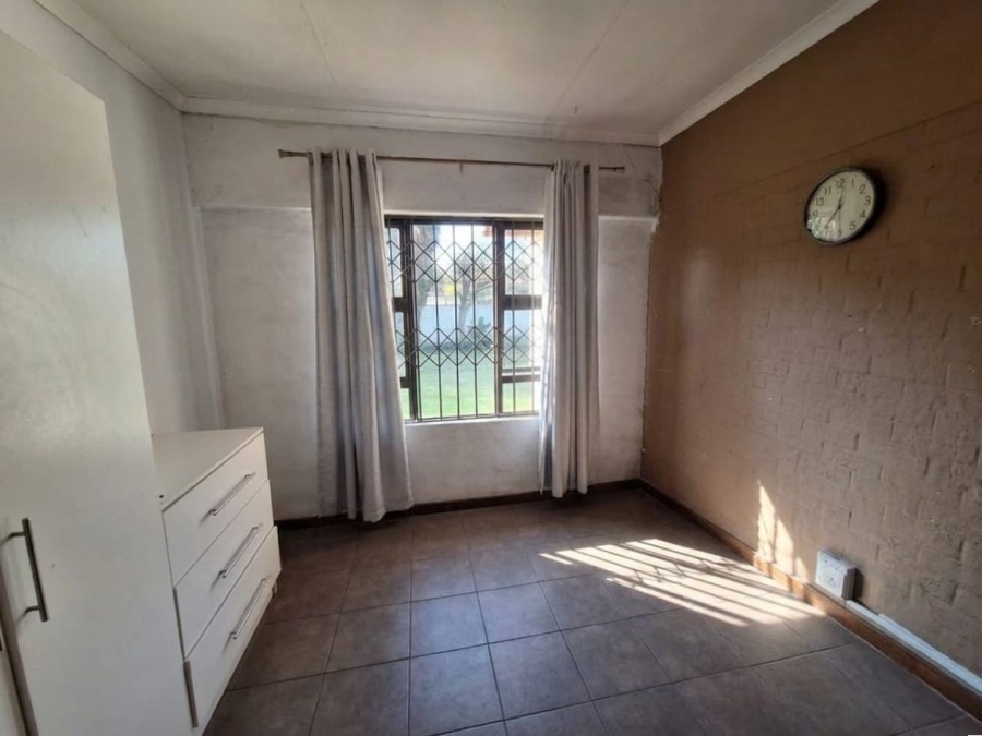 3 Bedroom Property for Sale in Vanderbijlpark SE 6 Gauteng