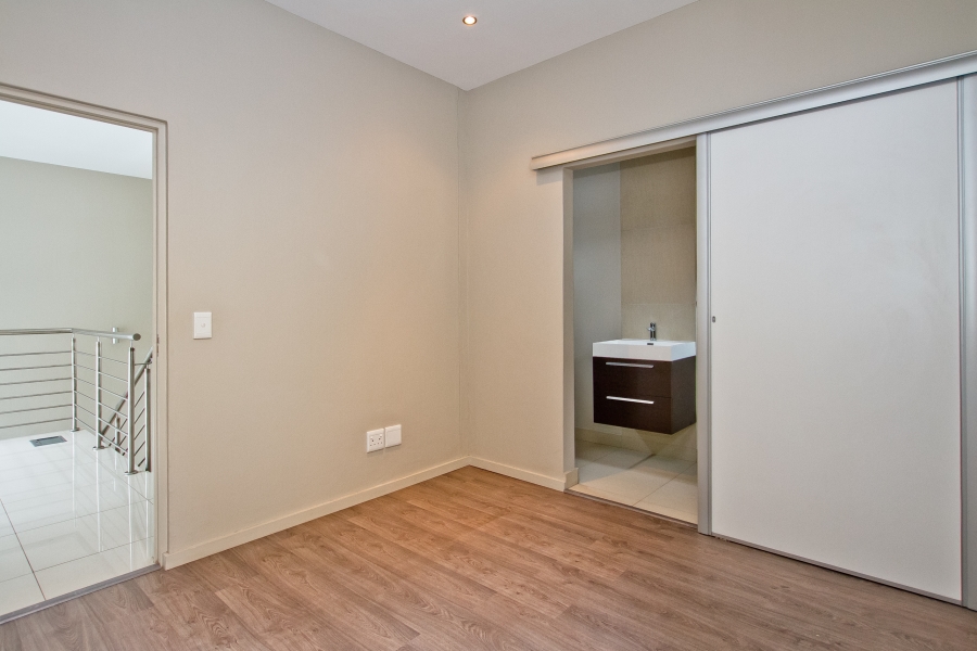 3 Bedroom Property for Sale in Bryanston Gauteng