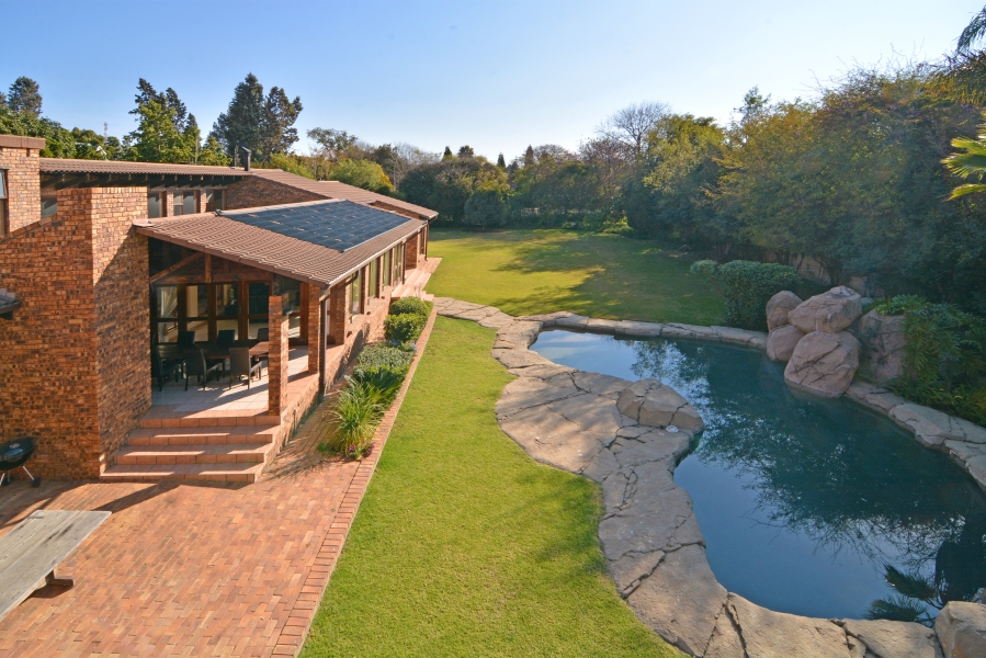 5 Bedroom Property for Sale in Bryanston Gauteng