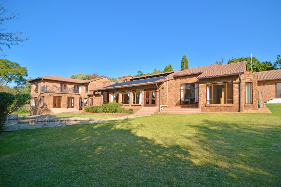 5 Bedroom Property for Sale in Bryanston Gauteng