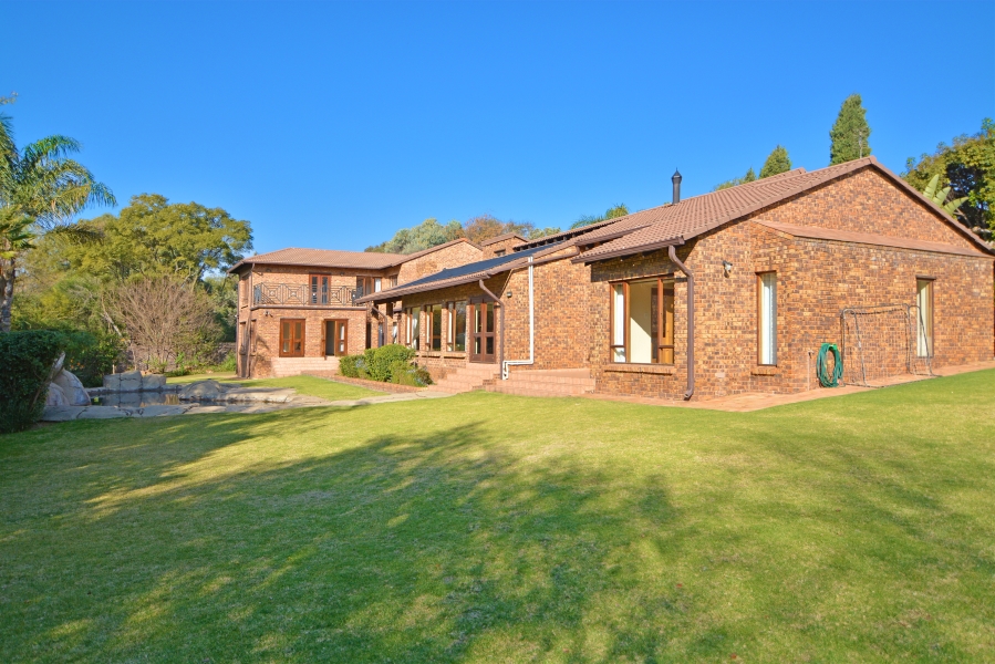 5 Bedroom Property for Sale in Bryanston Gauteng