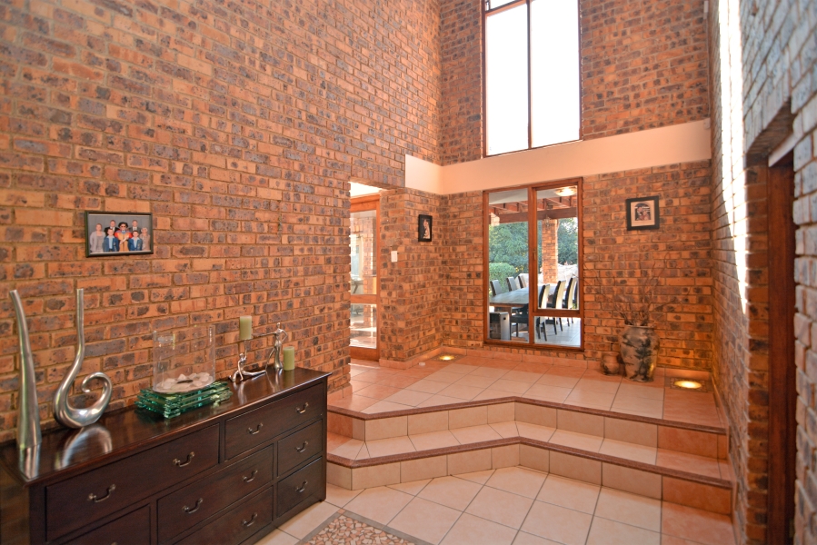5 Bedroom Property for Sale in Bryanston Gauteng