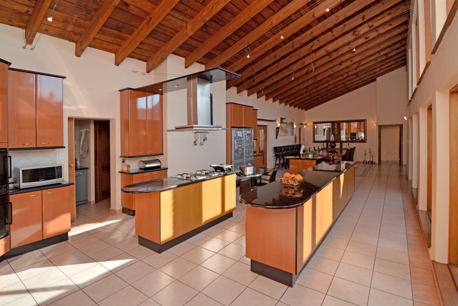 5 Bedroom Property for Sale in Bryanston Gauteng