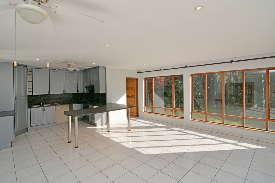 5 Bedroom Property for Sale in Bryanston Gauteng