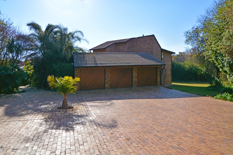 5 Bedroom Property for Sale in Bryanston Gauteng