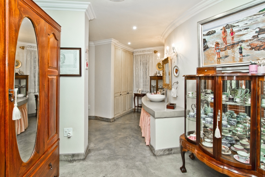 4 Bedroom Property for Sale in Bryanston Gauteng