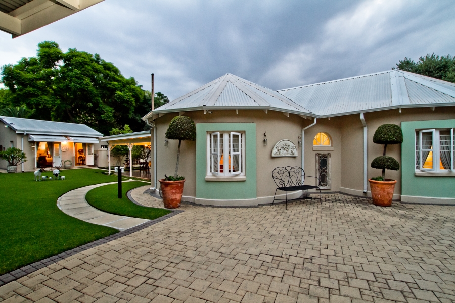4 Bedroom Property for Sale in Bryanston Gauteng