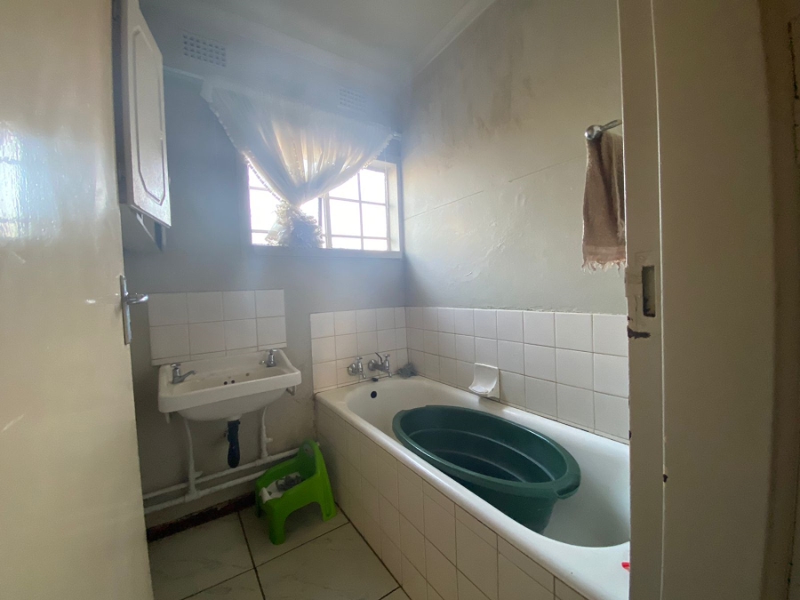 3 Bedroom Property for Sale in Vanderbijlpark Cw 6 Gauteng