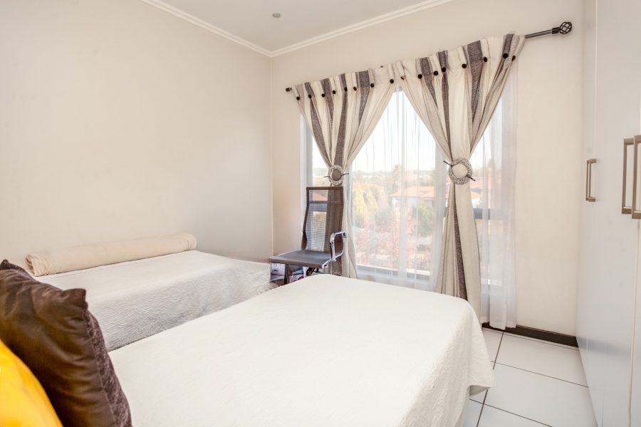 2 Bedroom Property for Sale in Lonehill Gauteng