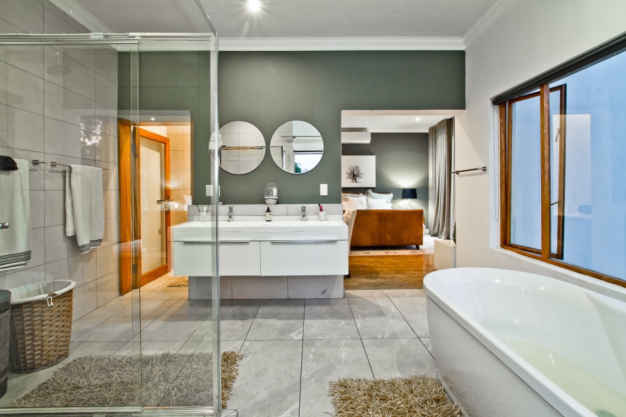 4 Bedroom Property for Sale in Bryanston Gauteng