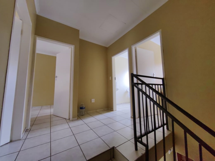 3 Bedroom Property for Sale in Crystal Park Gauteng