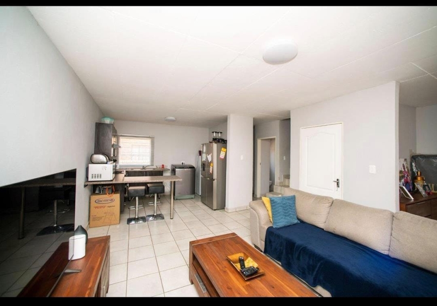 3 Bedroom Property for Sale in Crystal Park Gauteng