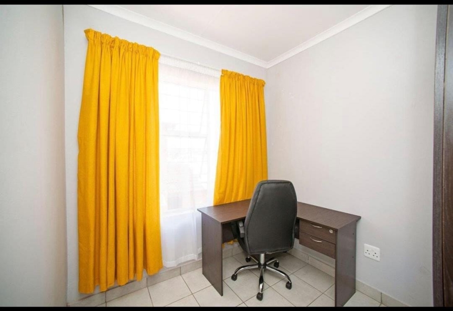 3 Bedroom Property for Sale in Crystal Park Gauteng