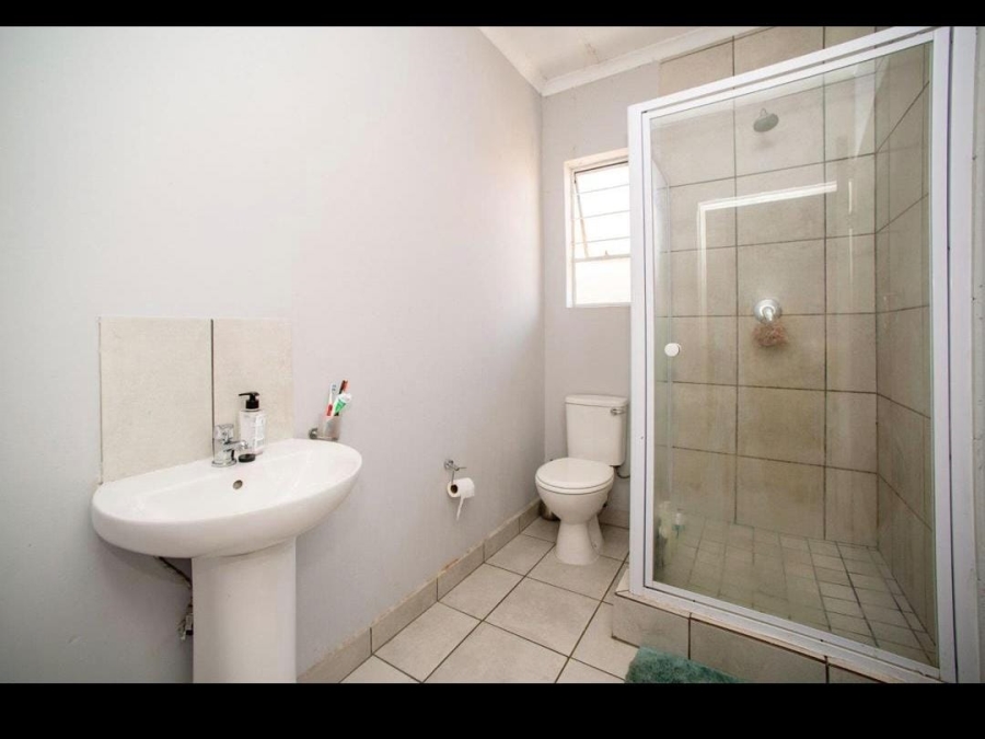 3 Bedroom Property for Sale in Crystal Park Gauteng