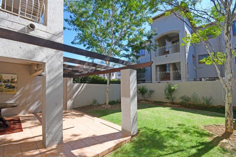 2 Bedroom Property for Sale in Sunninghill Gauteng