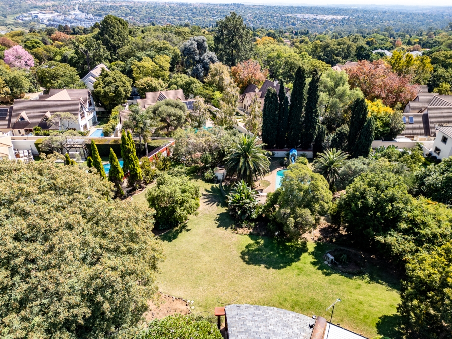 5 Bedroom Property for Sale in Bryanston Gauteng