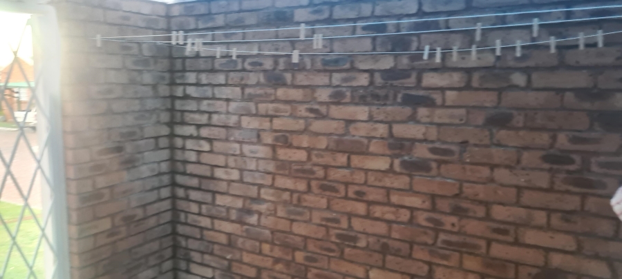 2 Bedroom Property for Sale in Sunair Park Gauteng