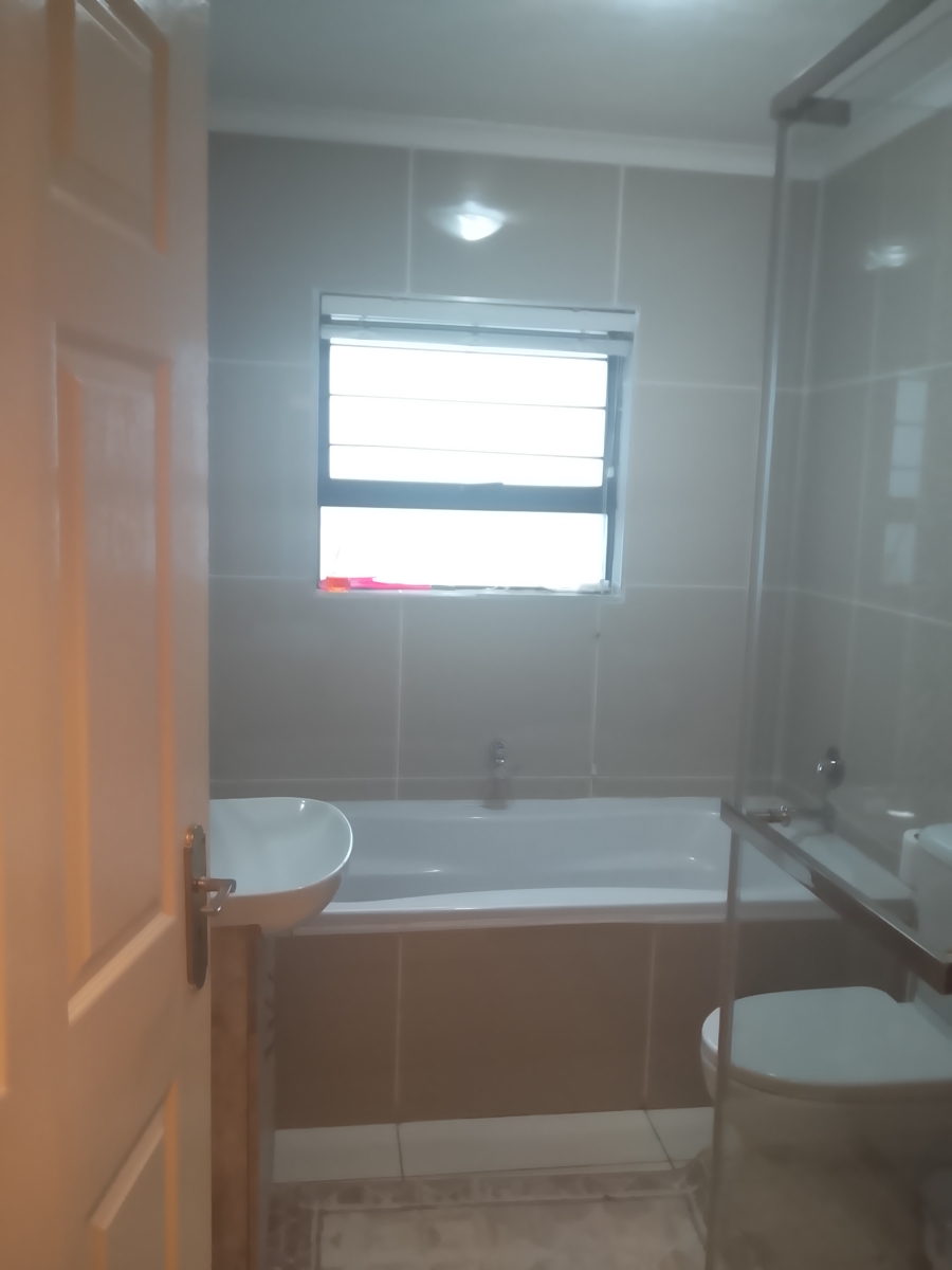 2 Bedroom Property for Sale in Van Dyk Park Gauteng