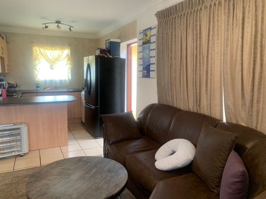 2 Bedroom Property for Sale in Visagie Park Gauteng