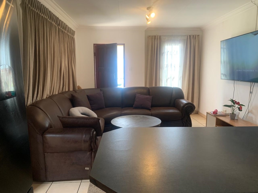2 Bedroom Property for Sale in Visagie Park Gauteng