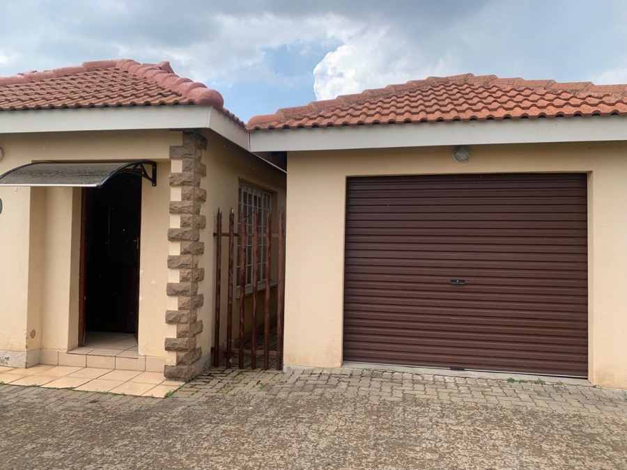 2 Bedroom Property for Sale in Visagie Park Gauteng